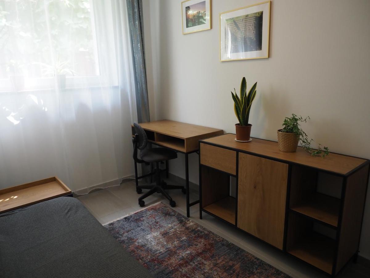 Adobe Apartment - Przytulny I Free Parking Wroclaw Luaran gambar