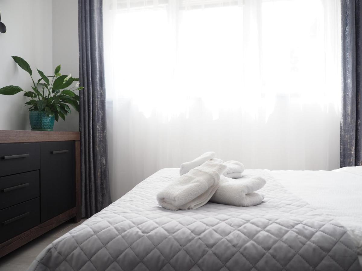 Adobe Apartment - Przytulny I Free Parking Wroclaw Luaran gambar