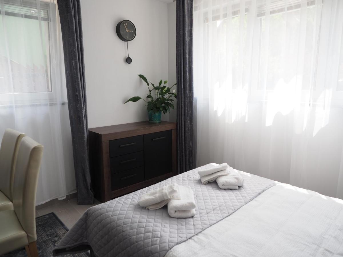 Adobe Apartment - Przytulny I Free Parking Wroclaw Luaran gambar