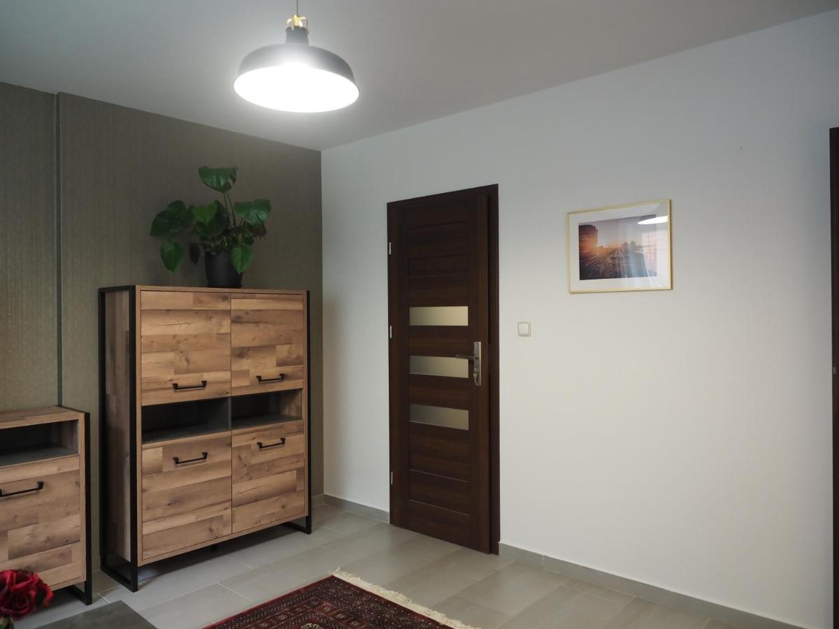 Adobe Apartment - Przytulny I Free Parking Wroclaw Luaran gambar